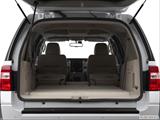  Hatchback & SUV rear angle photo